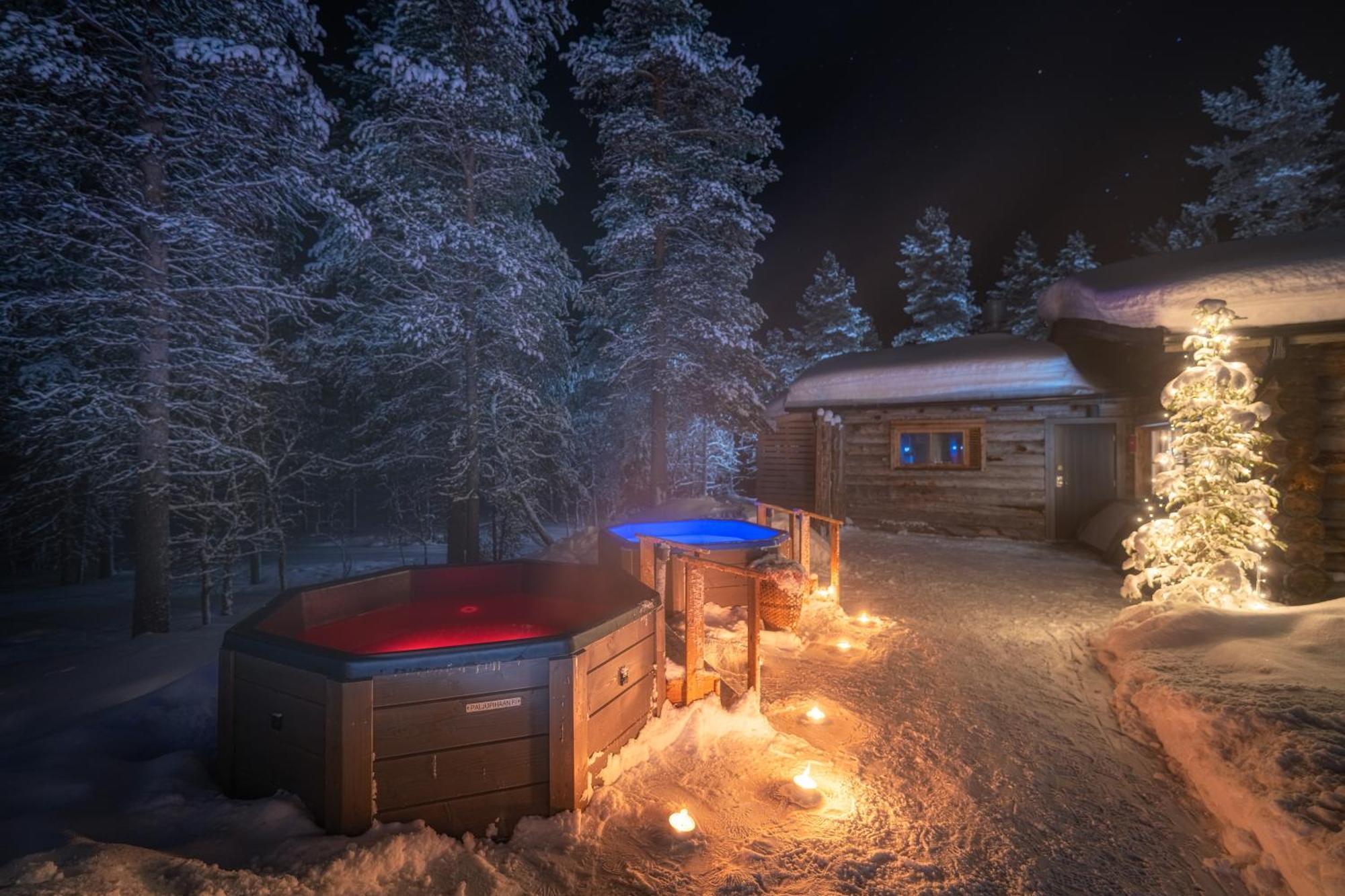 アパートホテル クーッケリ オーロラ サーリセルカ エクステリア 写真